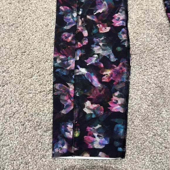 Lululemon Leggings - Picture 2 of 4